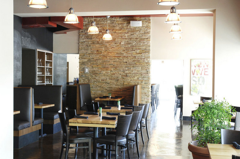 Bella Brava Dining 1